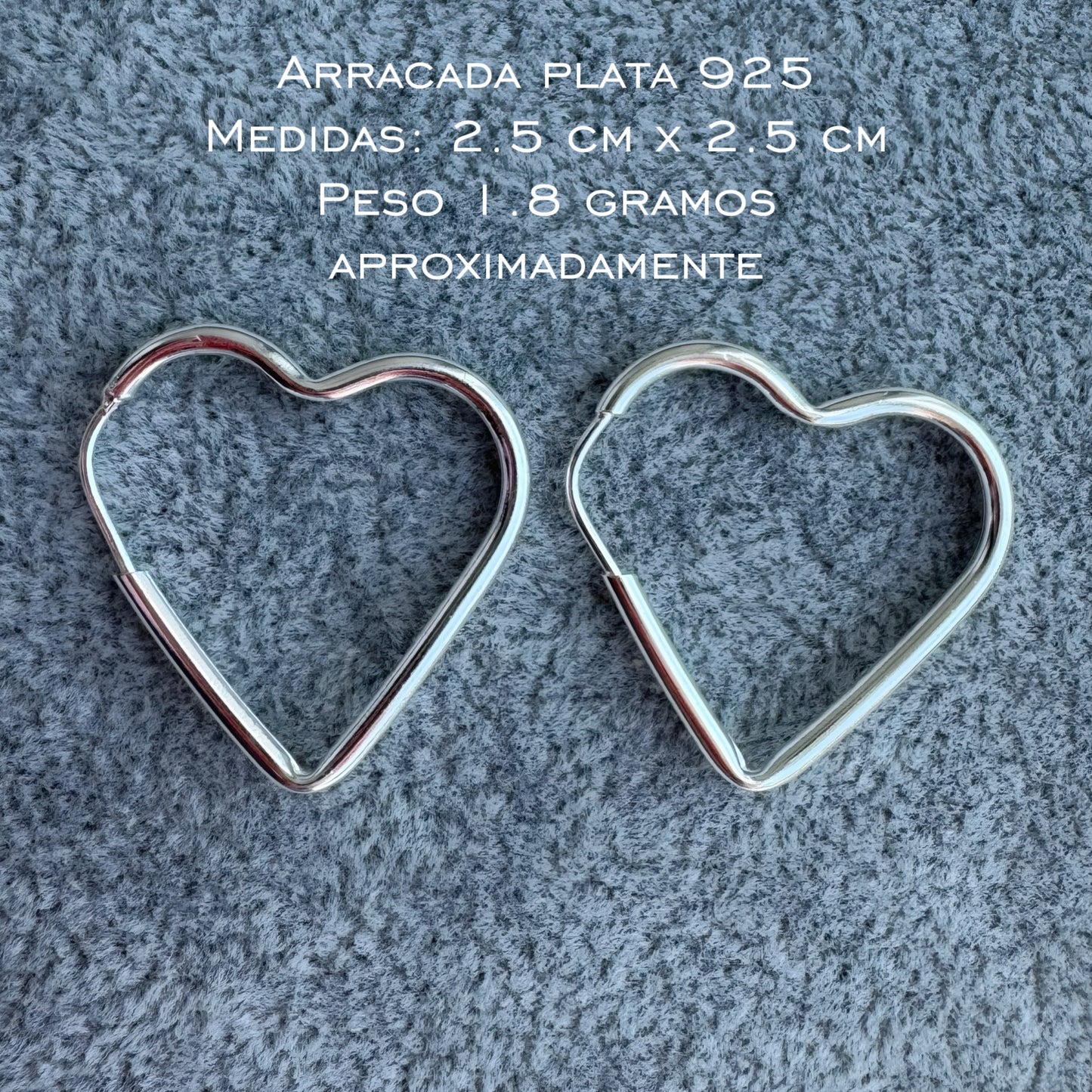 Arracada corazón chica