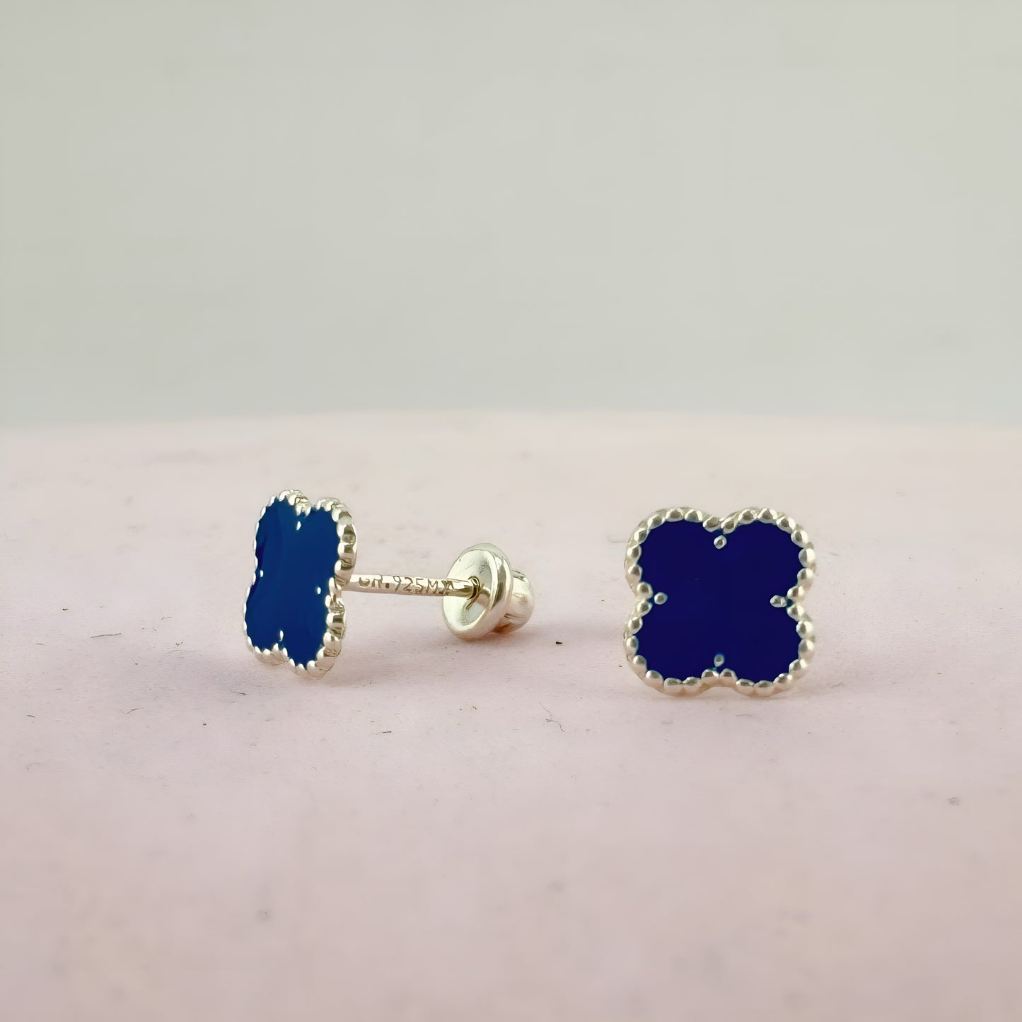 Trébol Azul chico