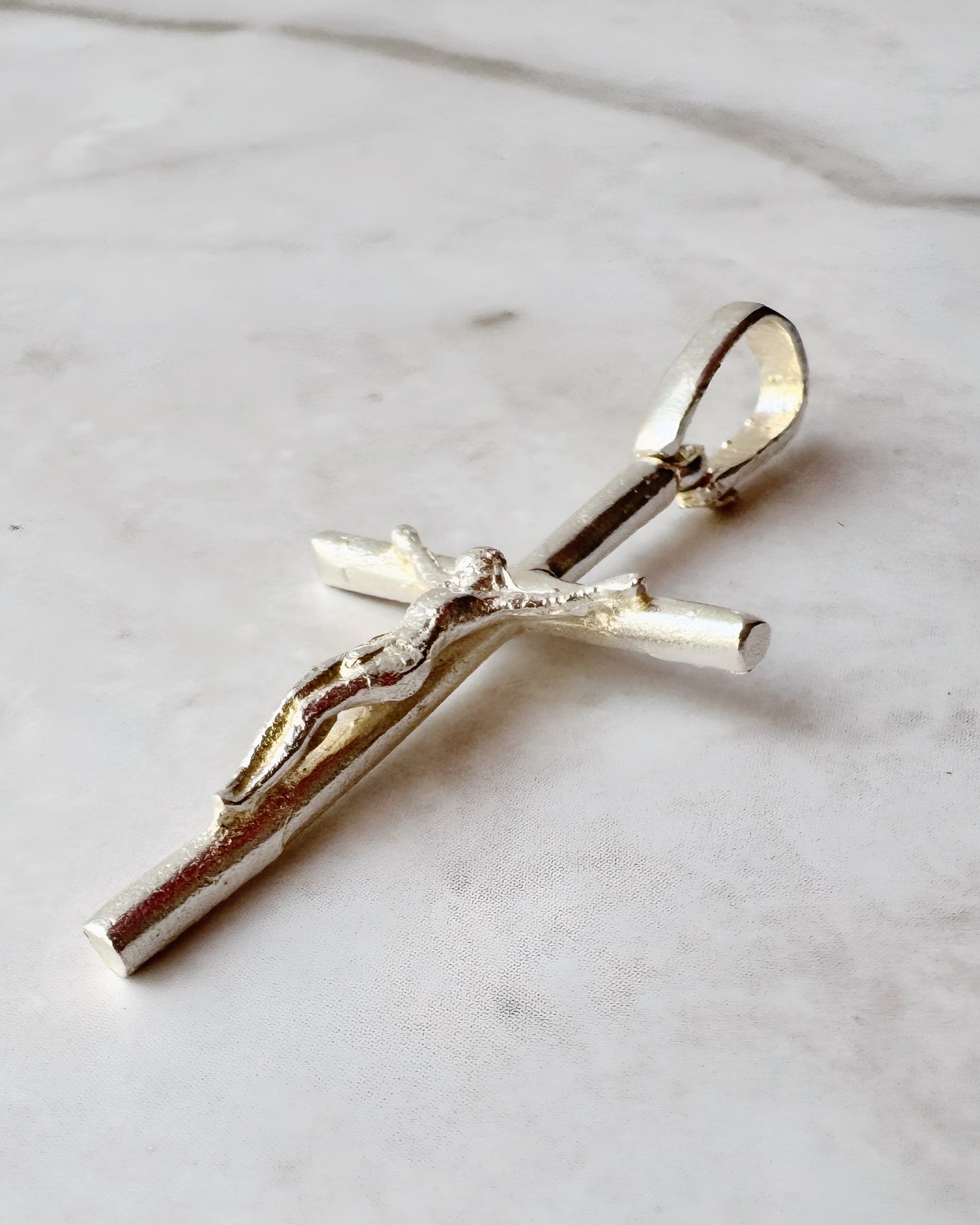 ✨ Crucifijo de Plata .925 ✨