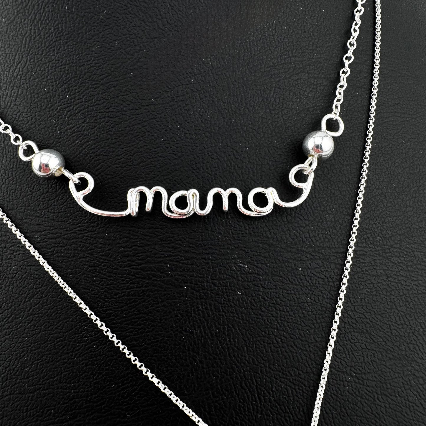 Collar doble mamá blanca