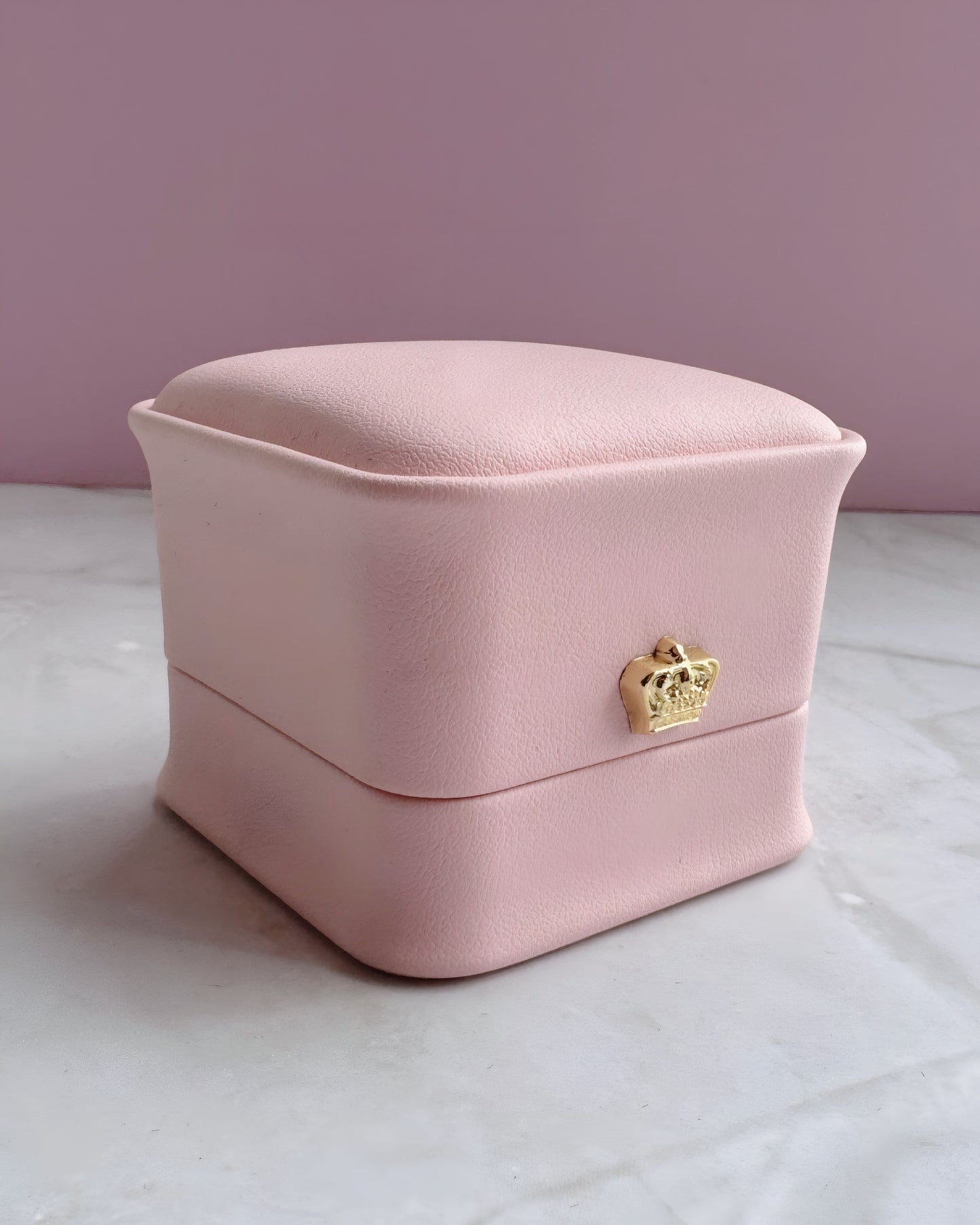 Estuche Corona Rosa 🩷 Anillo