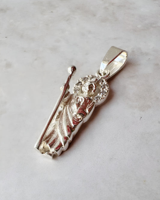 ✨ Dije San Judas Tadeo con Zirconia Blanca ✨