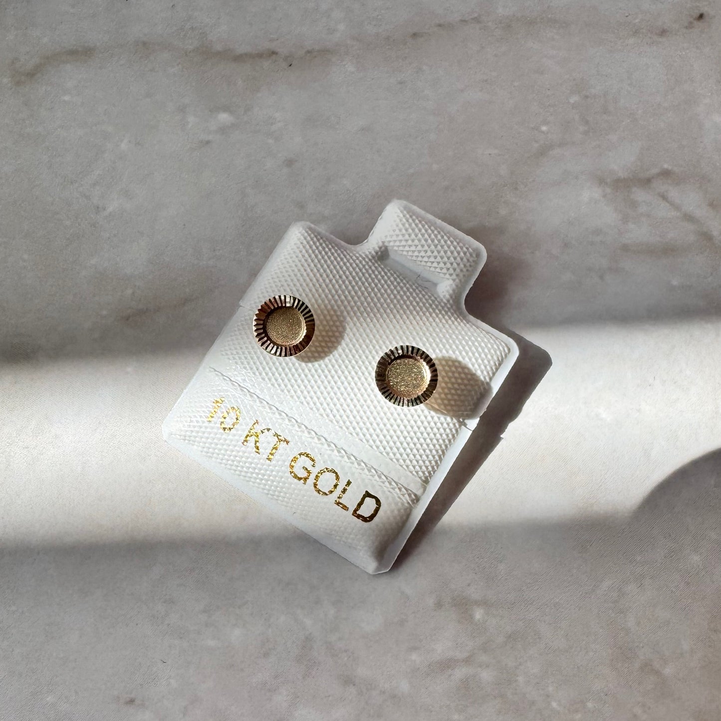 Círculo con relieve